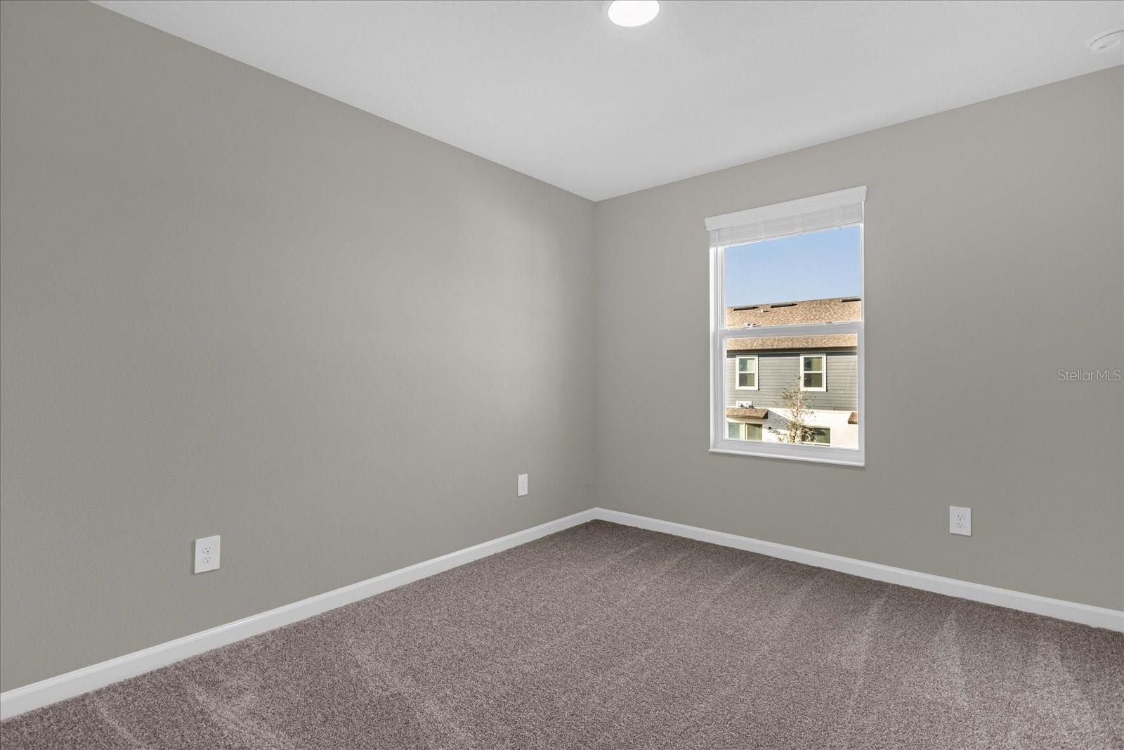 Image 17 of 25 For 164 Cape Honeysuckle Place