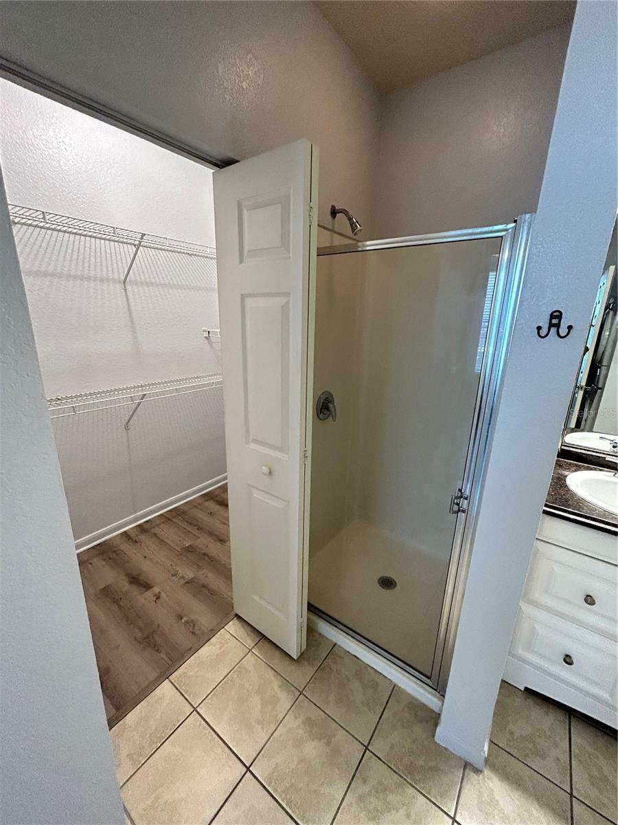 Image 14 of 25 For 860 Orange Avenue 115