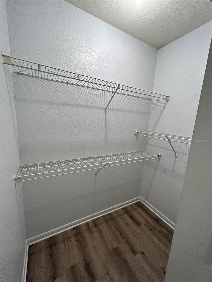 Image 15 of 25 For 860 Orange Avenue 115