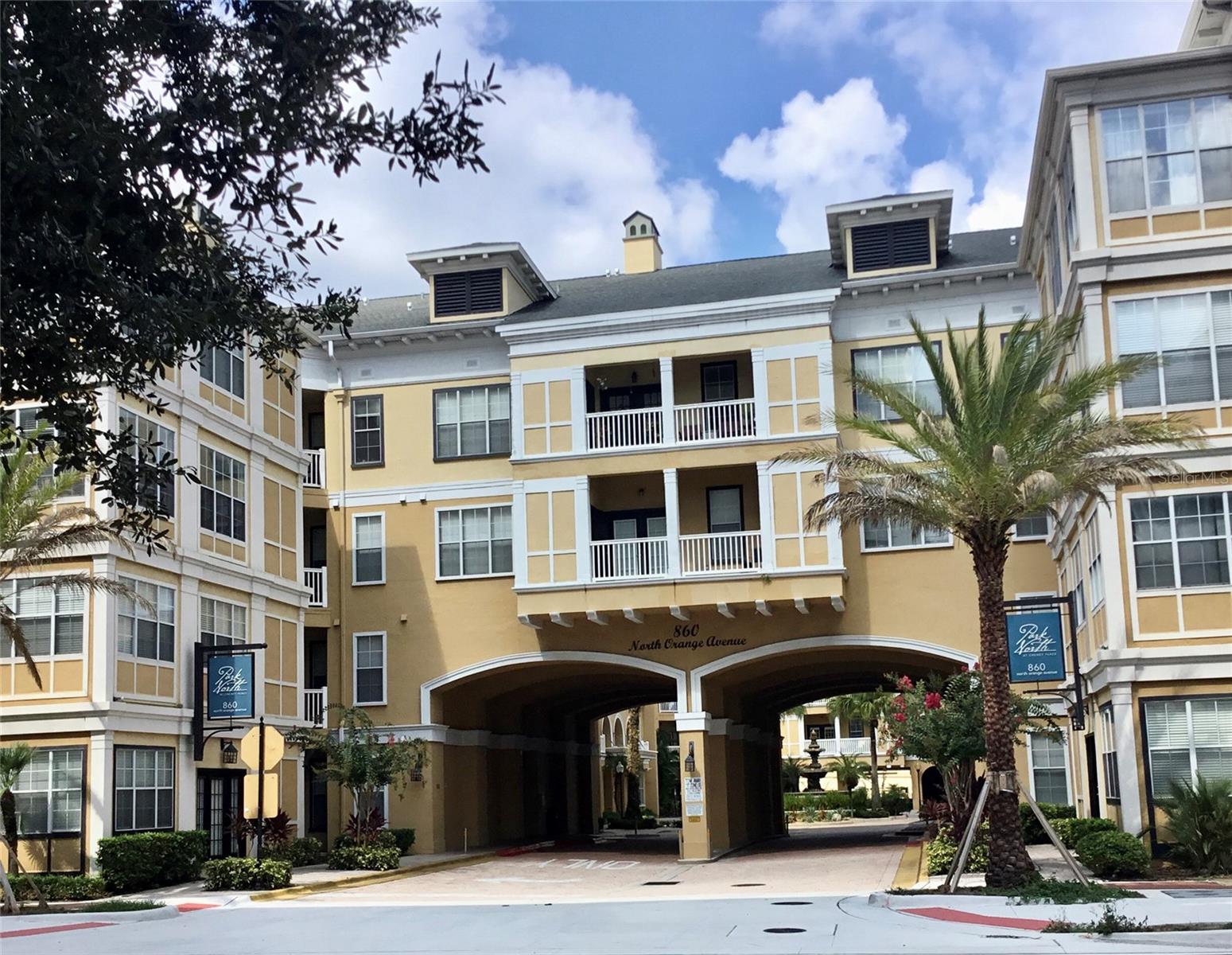 Image 20 of 25 For 860 Orange Avenue 115