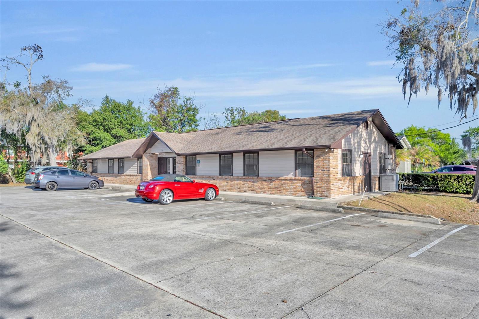 Image 2 of 17 For 420 Lake Howell Road