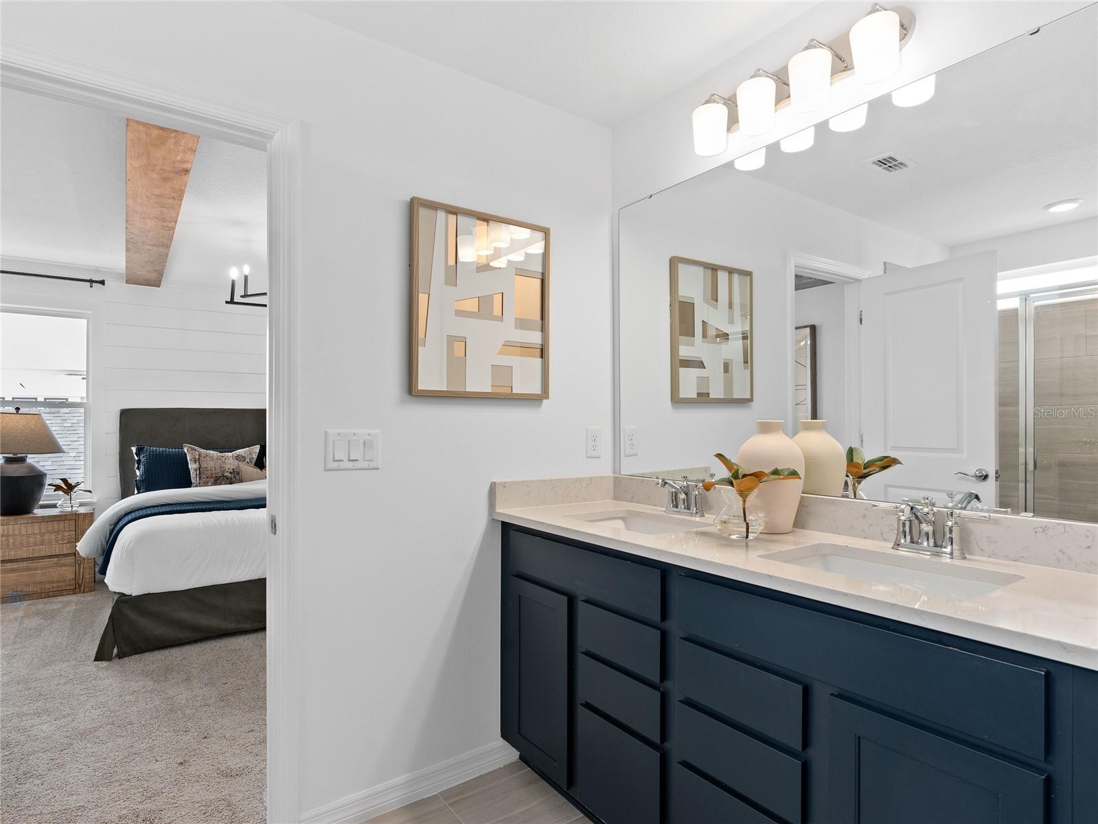 Image 23 of 35 For 10753 Leafy Laurel Street