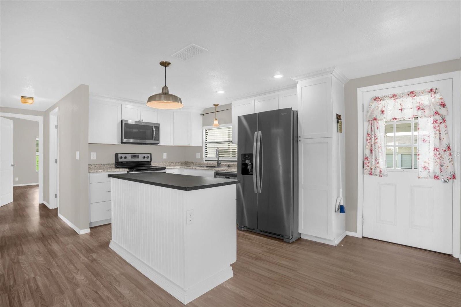 Image 6 of 42 For 3338 Citrus Circle 1679