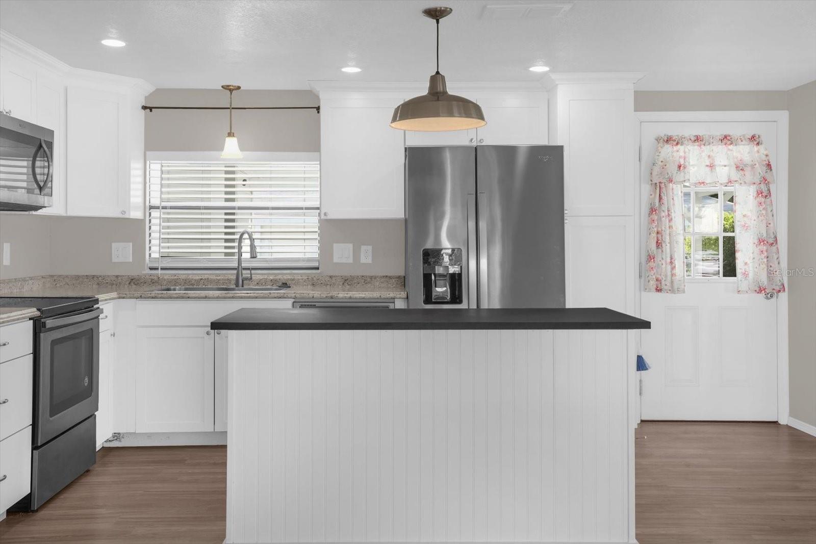 Image 7 of 42 For 3338 Citrus Circle 1679