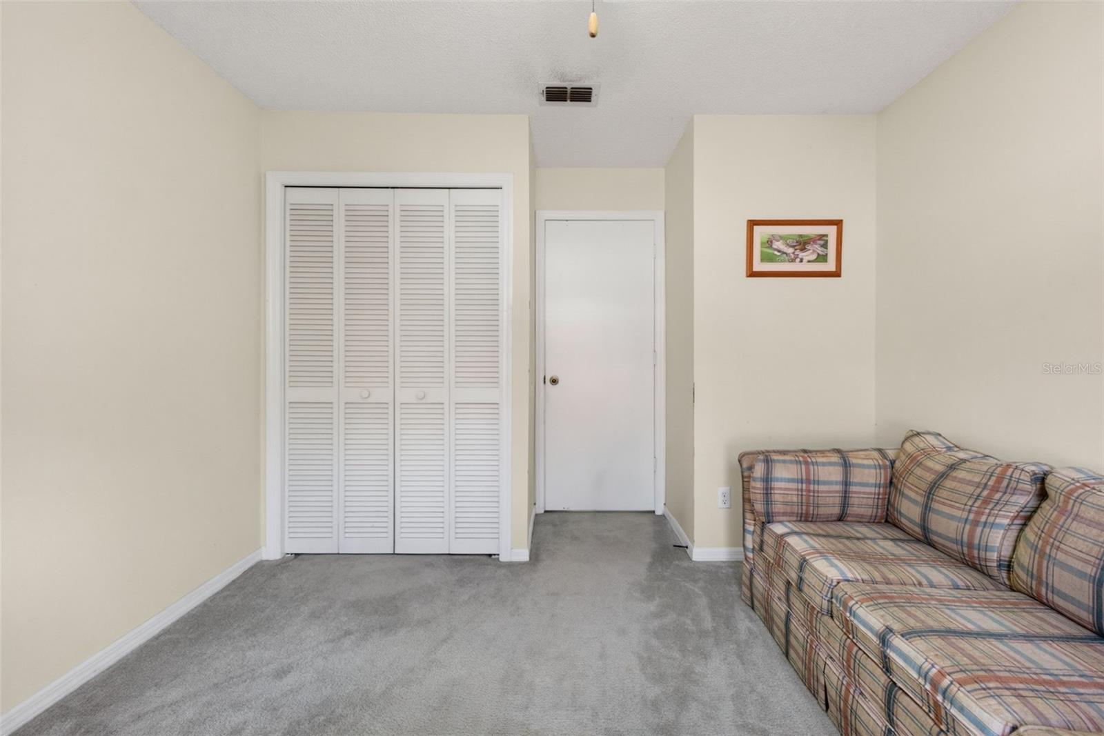 Image 23 of 45 For 6126 Sunnyvale Drive 2303