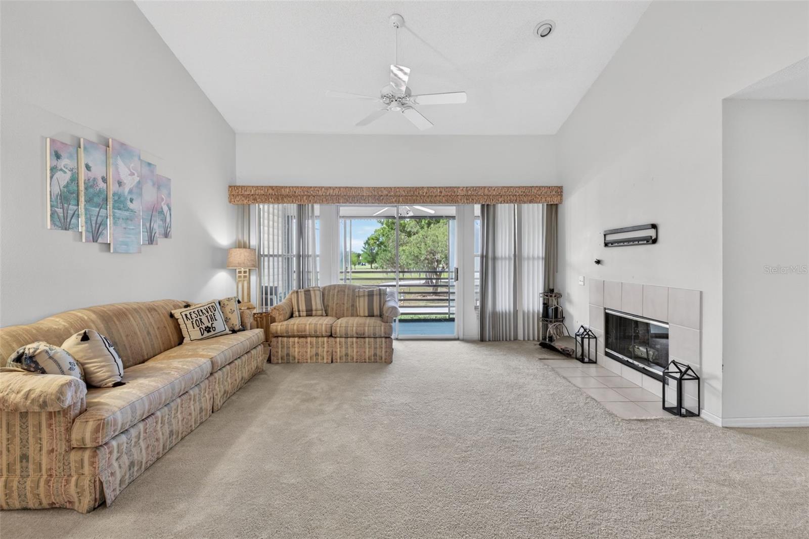 Image 8 of 45 For 6126 Sunnyvale Drive 2303