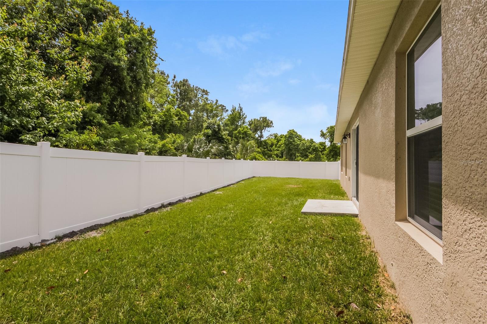 Image 15 of 16 For 463 Columbia Court
