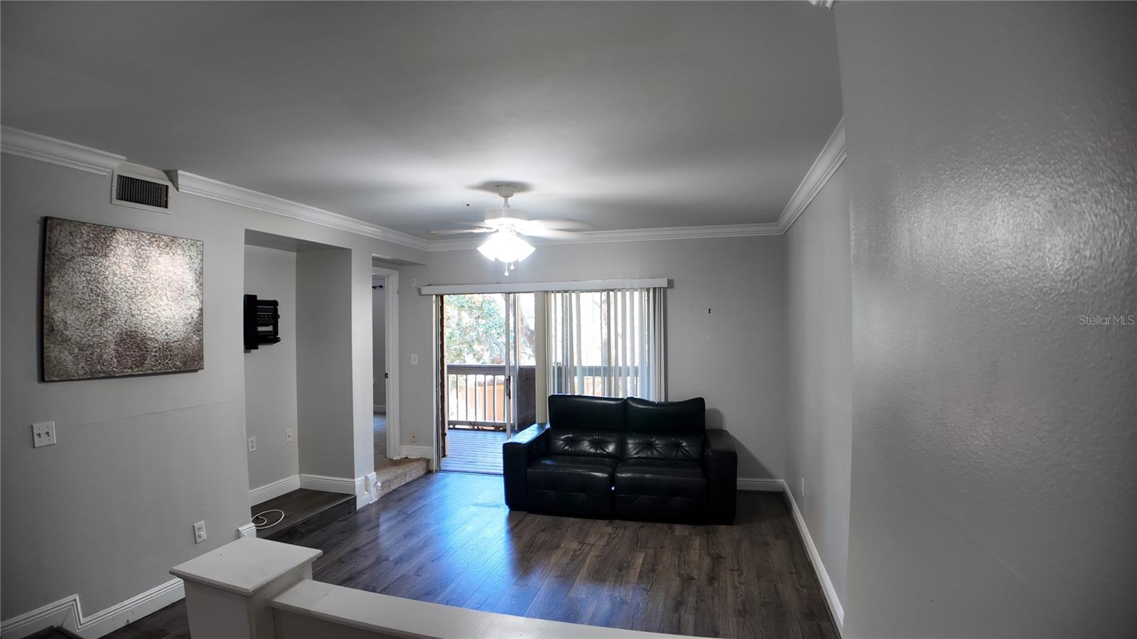 Image 4 of 22 For 486 Pin Oak Place 202