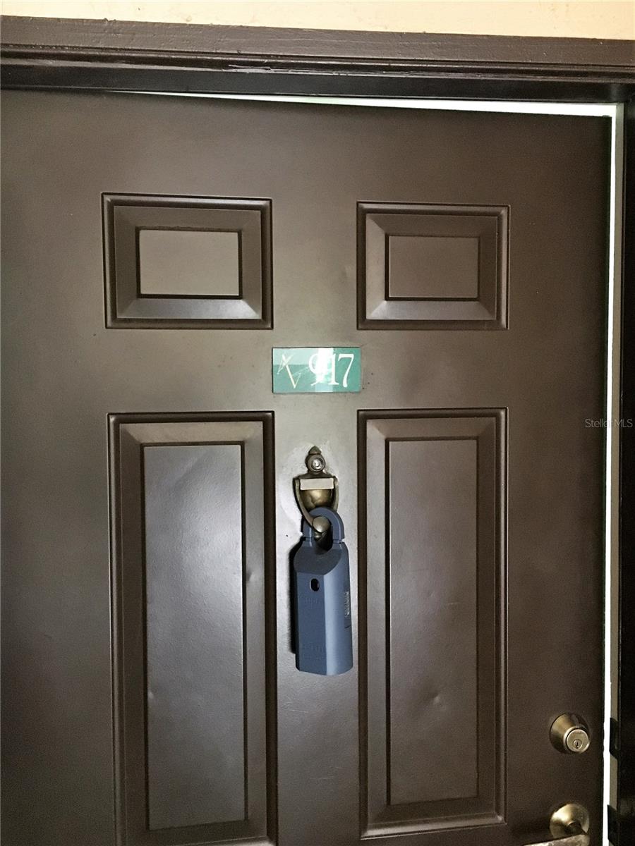 Image 2 of 20 For 13917 Fairway Island Drive 917