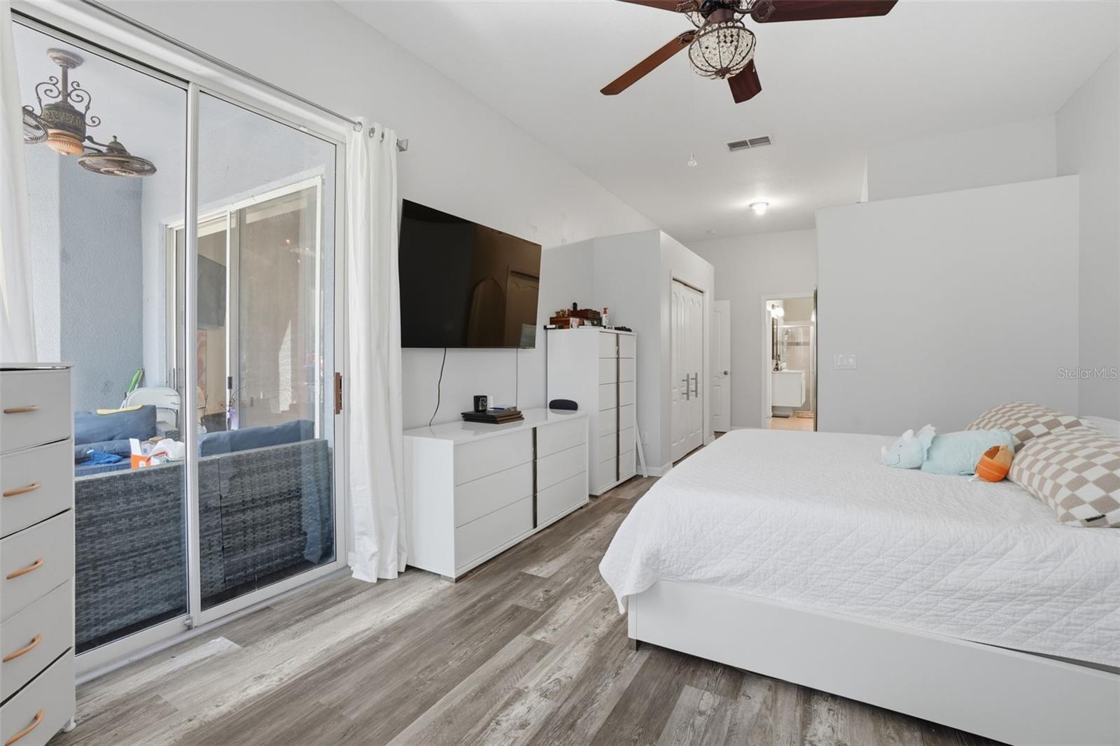 Image 5 of 27 For 935 Keaton Parkway