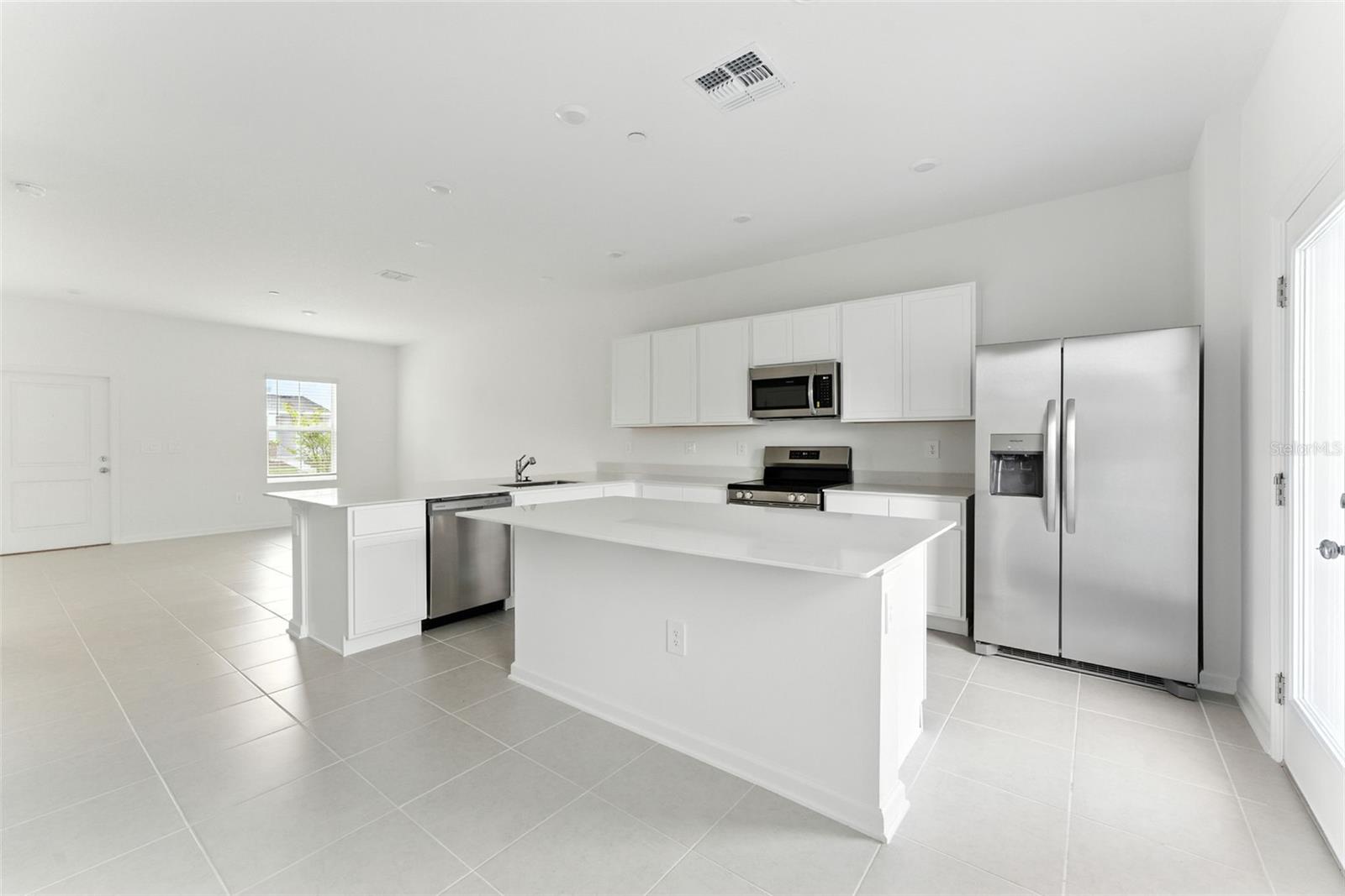 Image 10 of 30 For 2341 White Buffalo Street