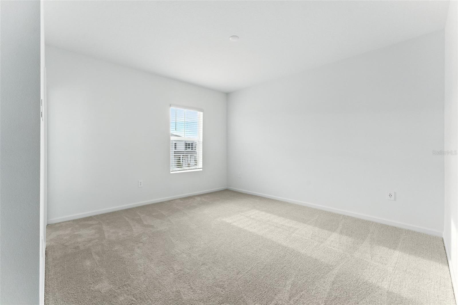 Image 18 of 30 For 2341 White Buffalo Street