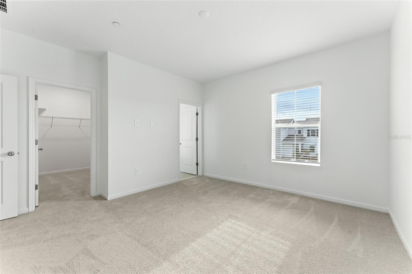 Image 19 of 30 For 2341 White Buffalo Street