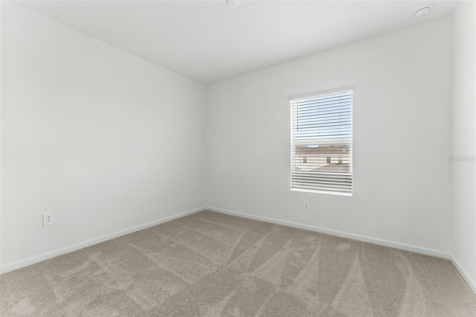 Image 28 of 30 For 2341 White Buffalo Street