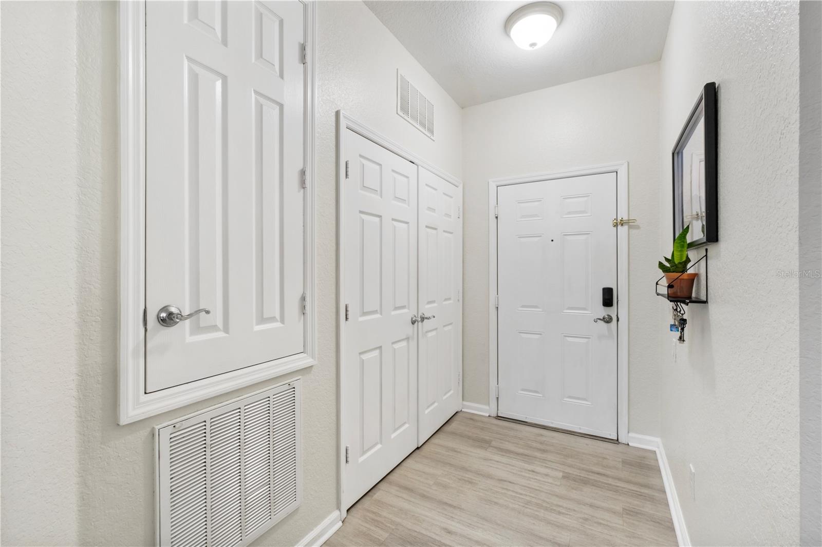 Image 12 of 28 For 3326 Robert Trent Jones Drive 30102