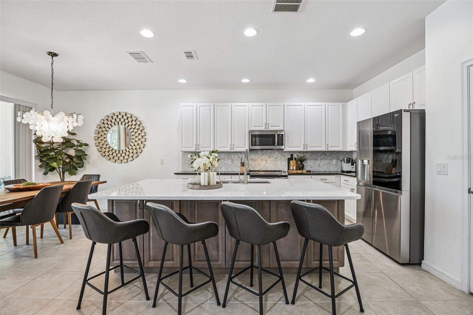 Image 11 of 83 For 4023 Oakrise Loop