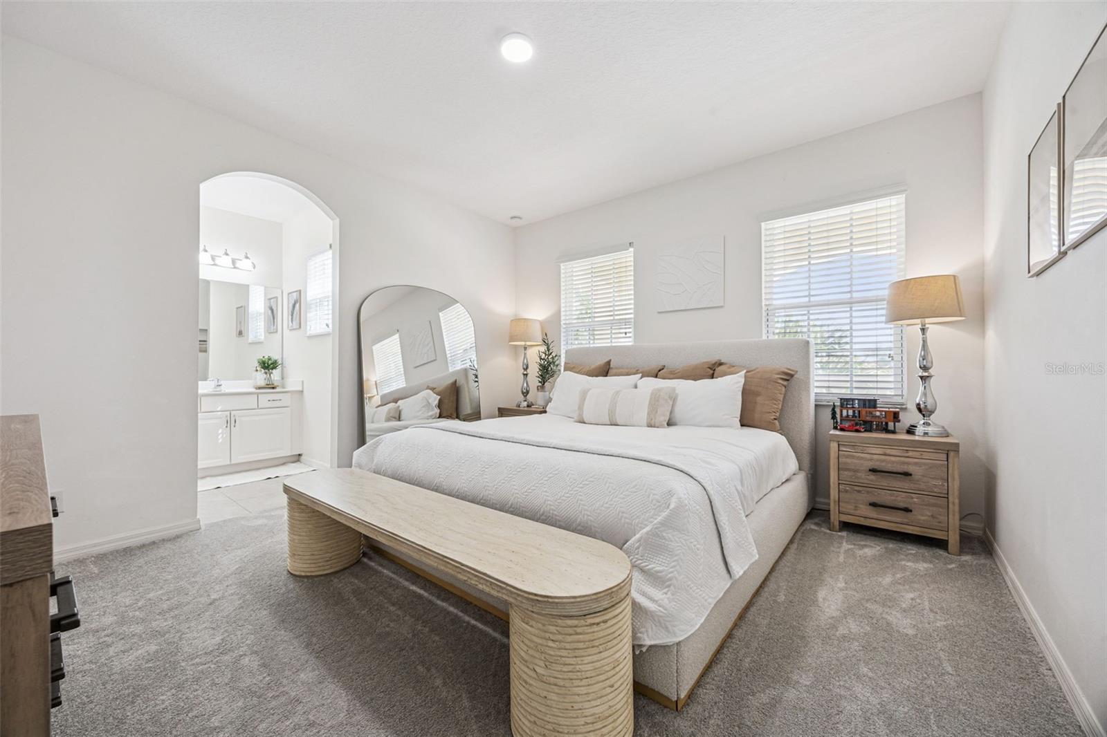 Image 17 of 83 For 4023 Oakrise Loop