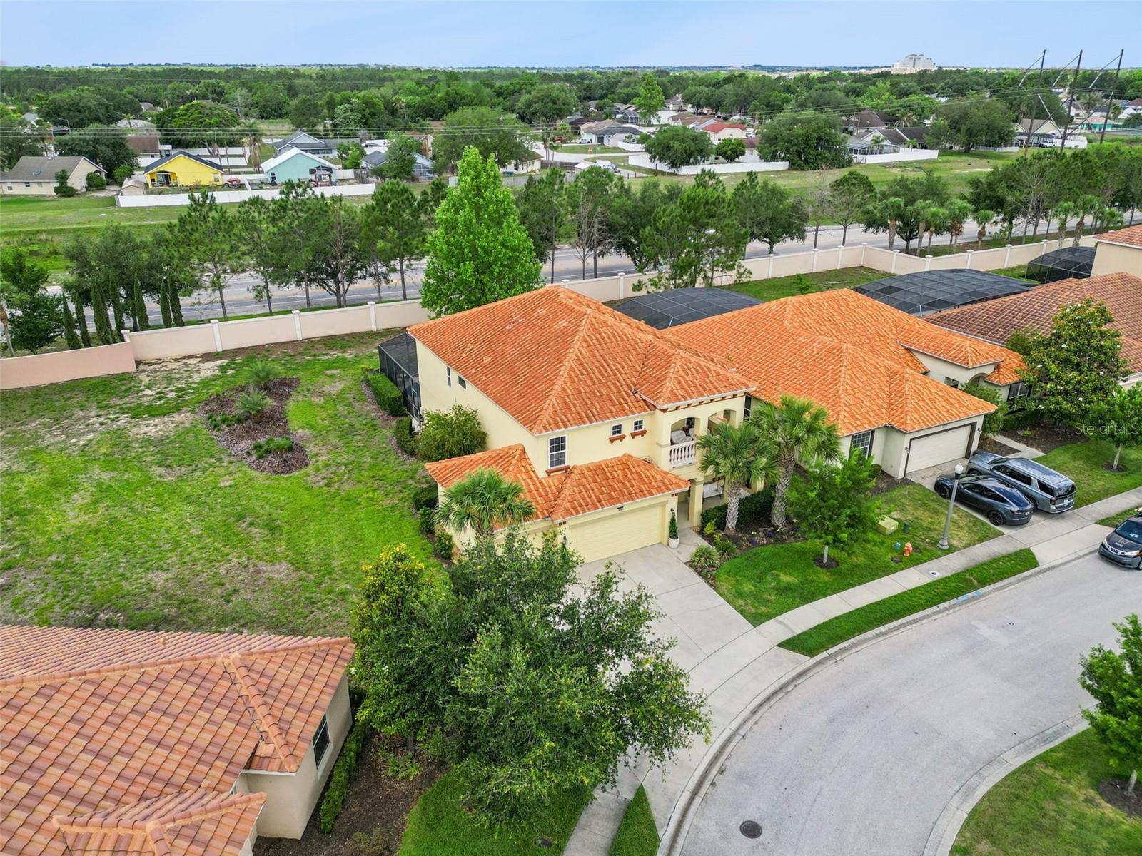 Image 35 of 83 For 4023 Oakrise Loop