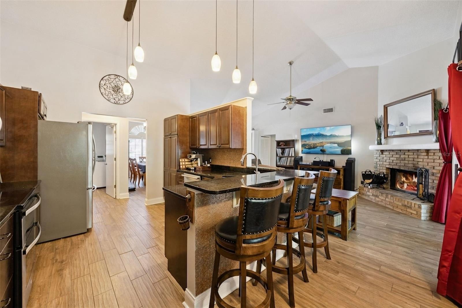 Image 13 of 40 For 2113 Martingale Place