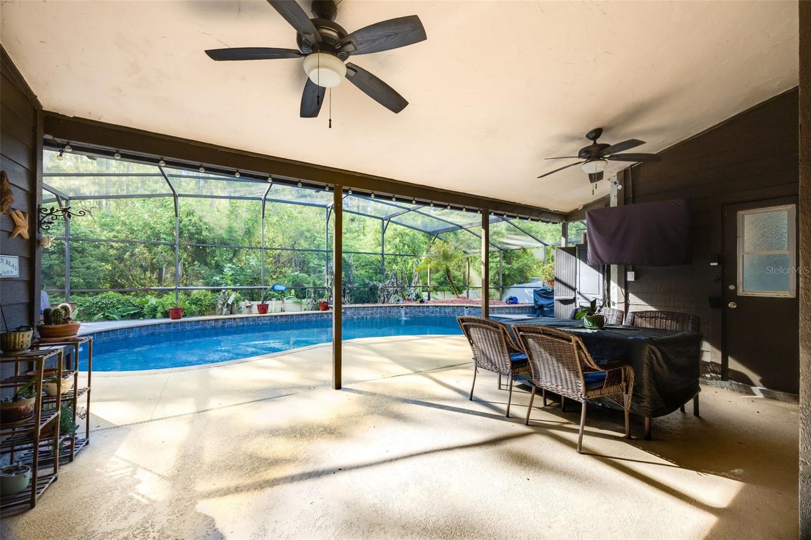 Image 26 of 40 For 2113 Martingale Place