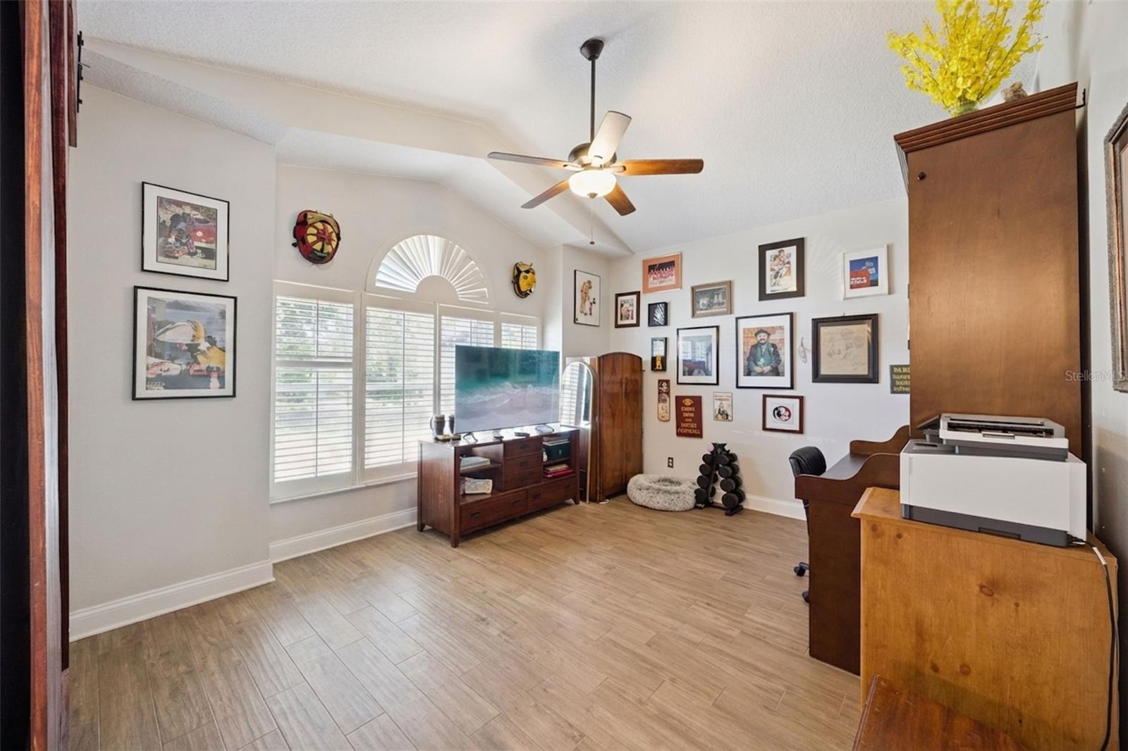 Image 6 of 40 For 2113 Martingale Place