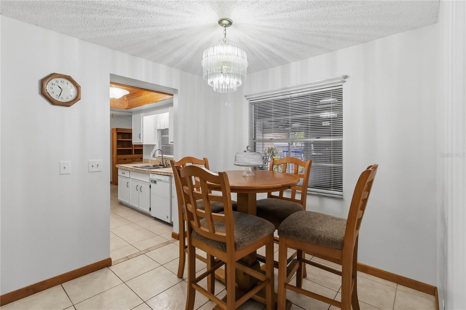 Image 10 of 46 For 1719 Juniper Circle