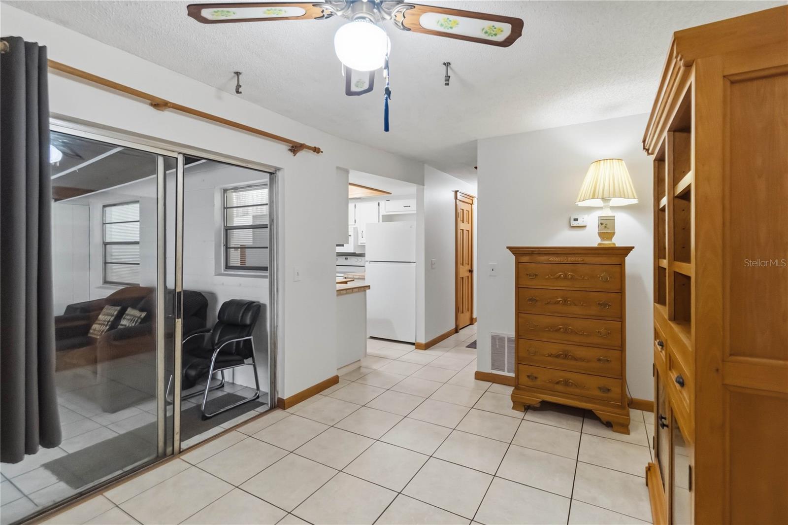 Image 18 of 46 For 1719 Juniper Circle