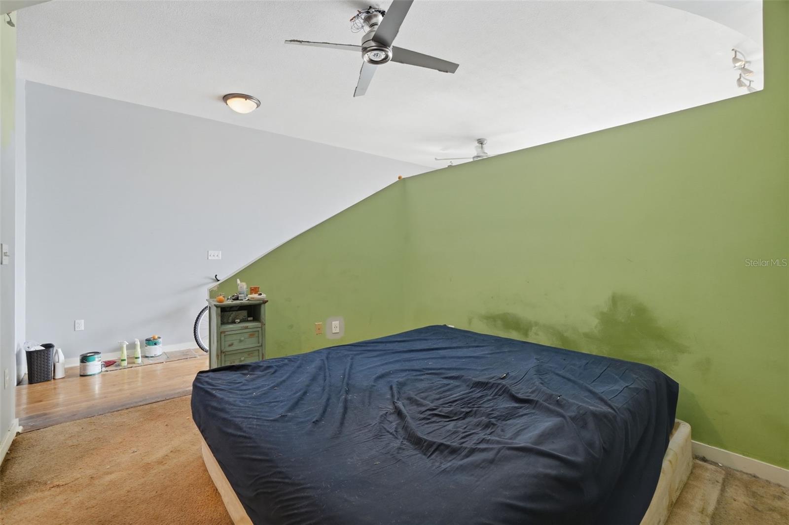 Image 31 of 36 For 155 Court Avenue 1107