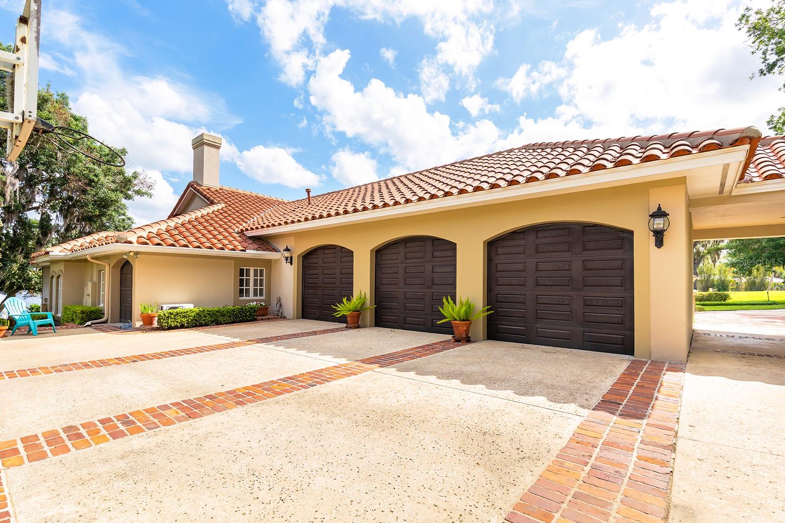 Image 12 of 100 For 1351 Classic Court