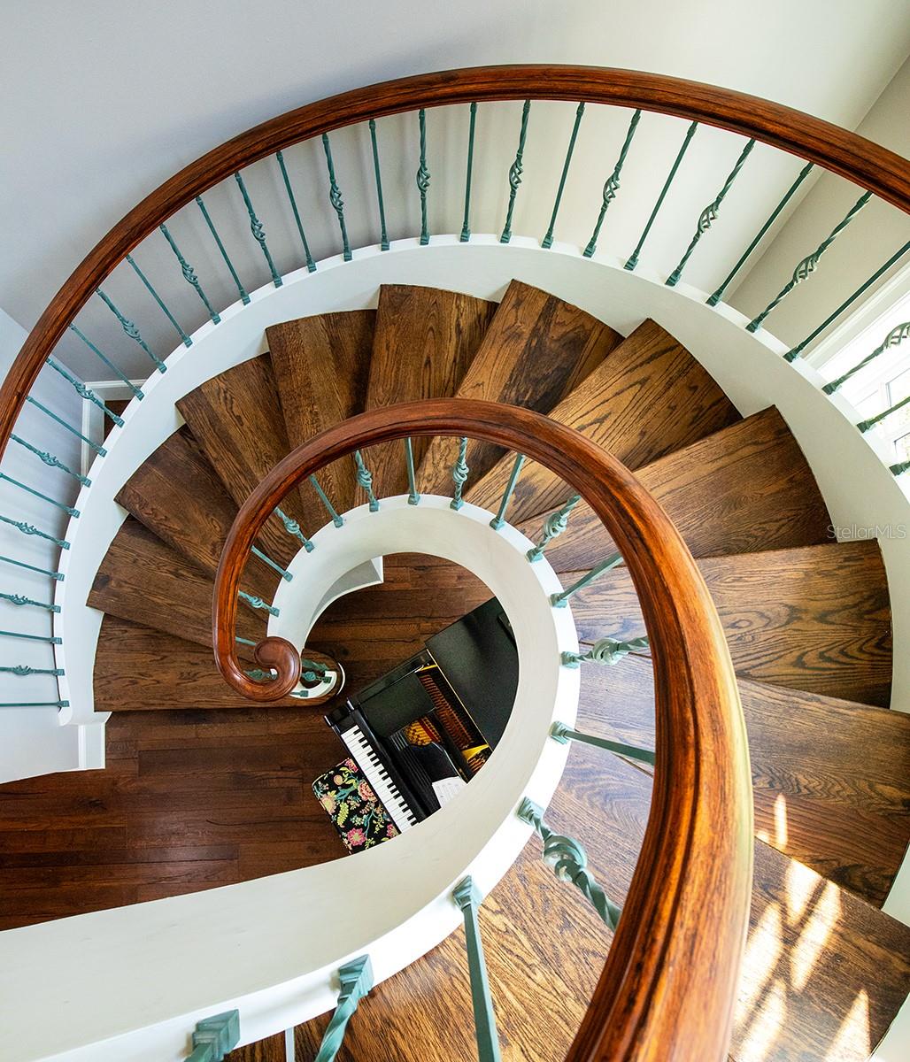 Image 20 of 100 For 1351 Classic Court