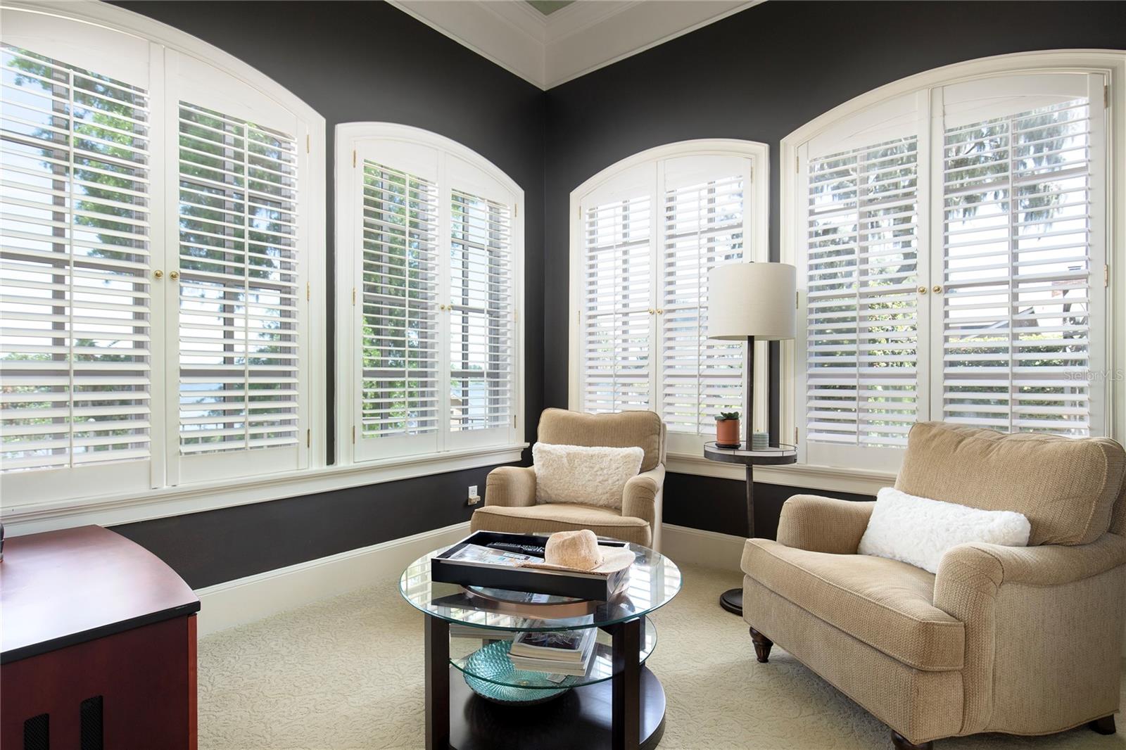 Image 44 of 100 For 1351 Classic Court