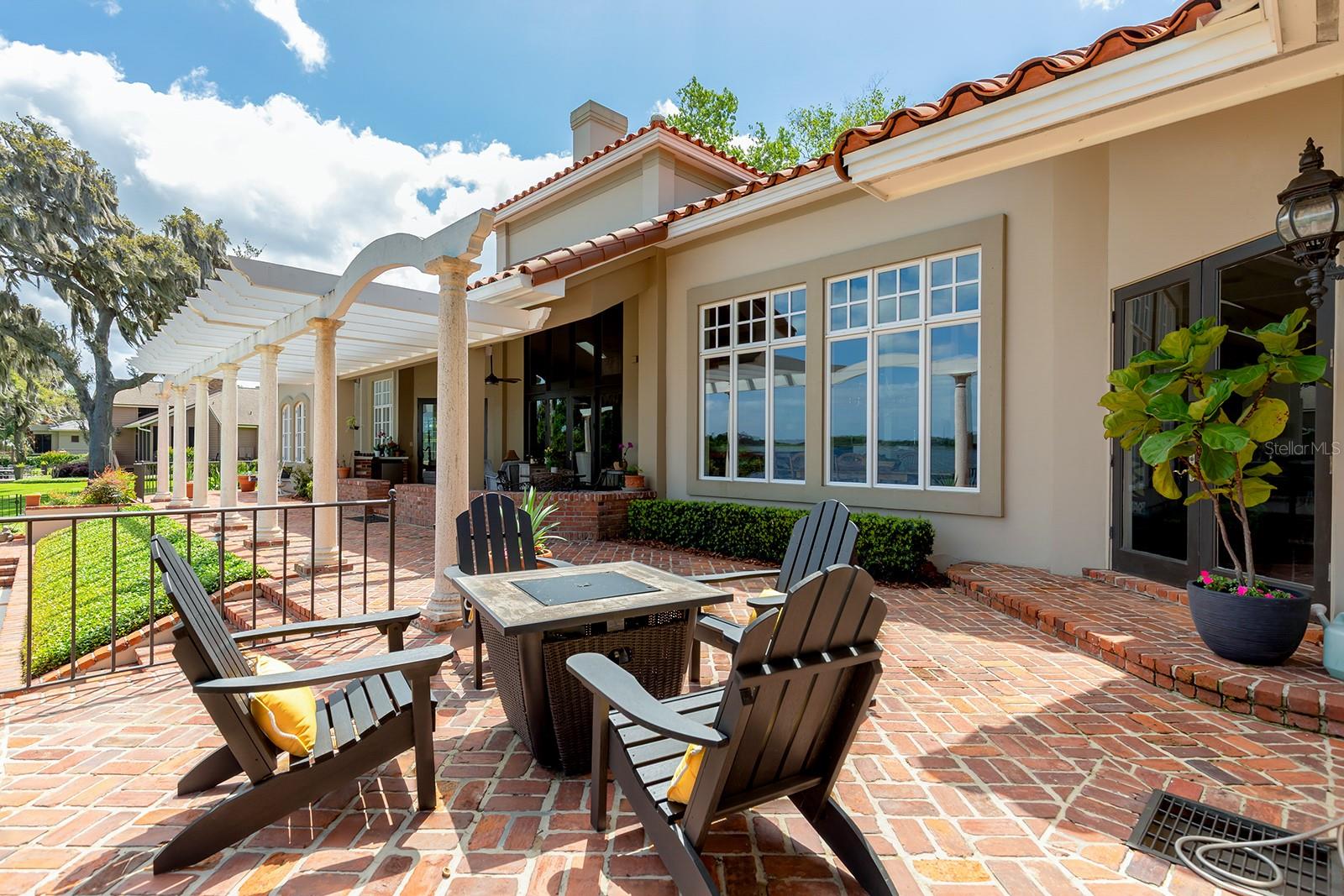 Image 69 of 100 For 1351 Classic Court