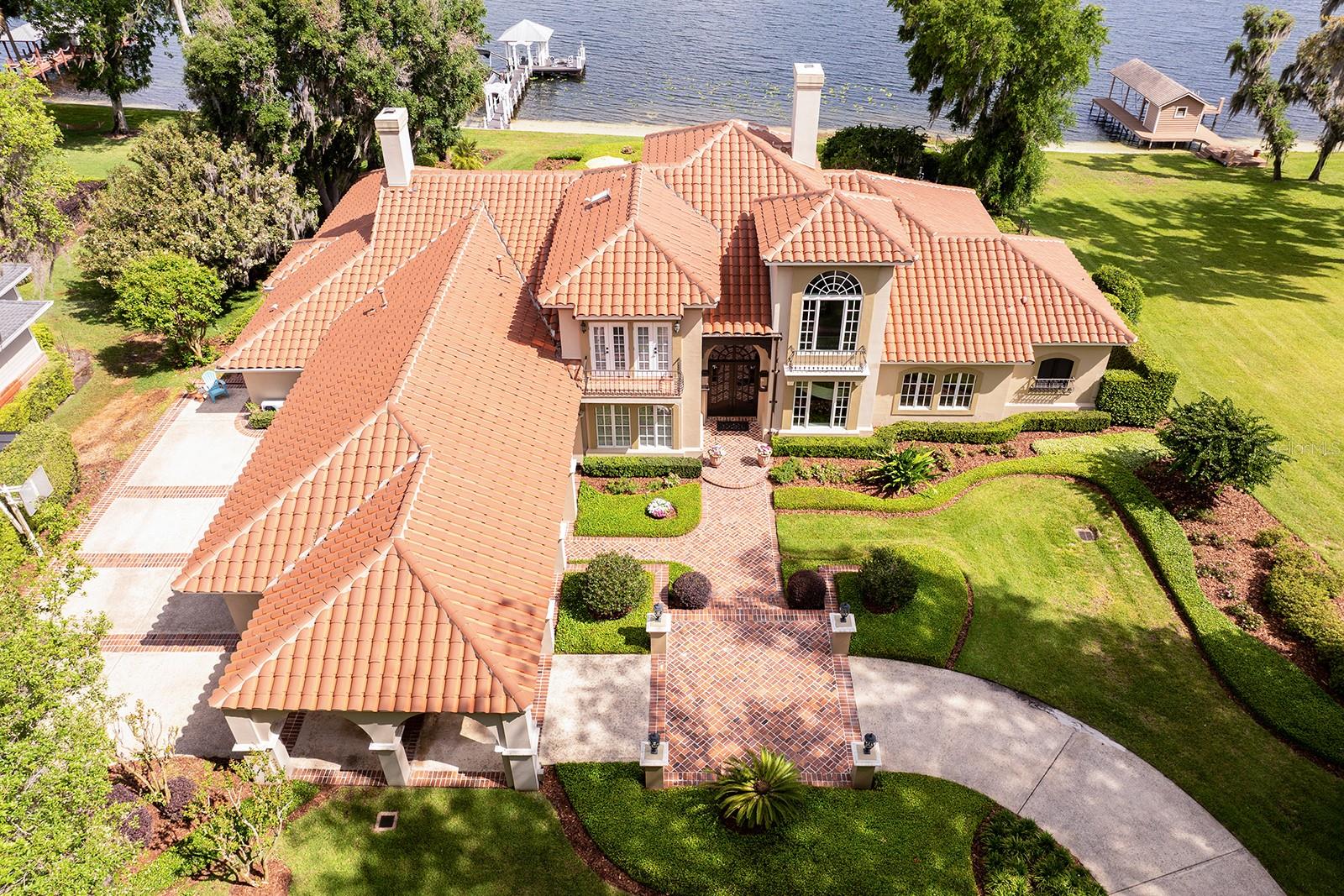 Image 92 of 100 For 1351 Classic Court