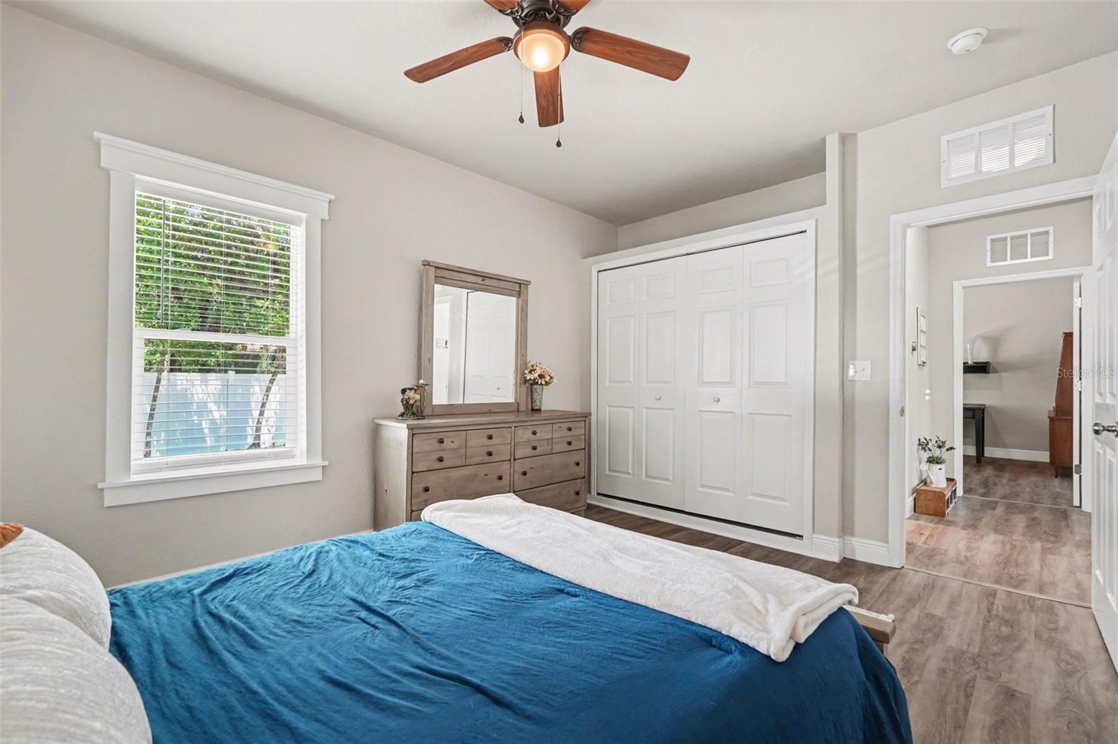 Image 16 of 27 For 604 Pennsylvania Avenue