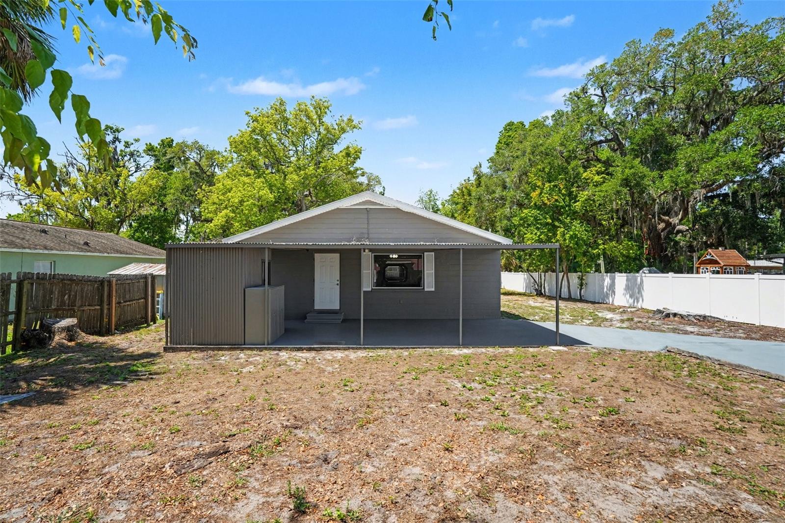 Image 23 of 27 For 604 Pennsylvania Avenue