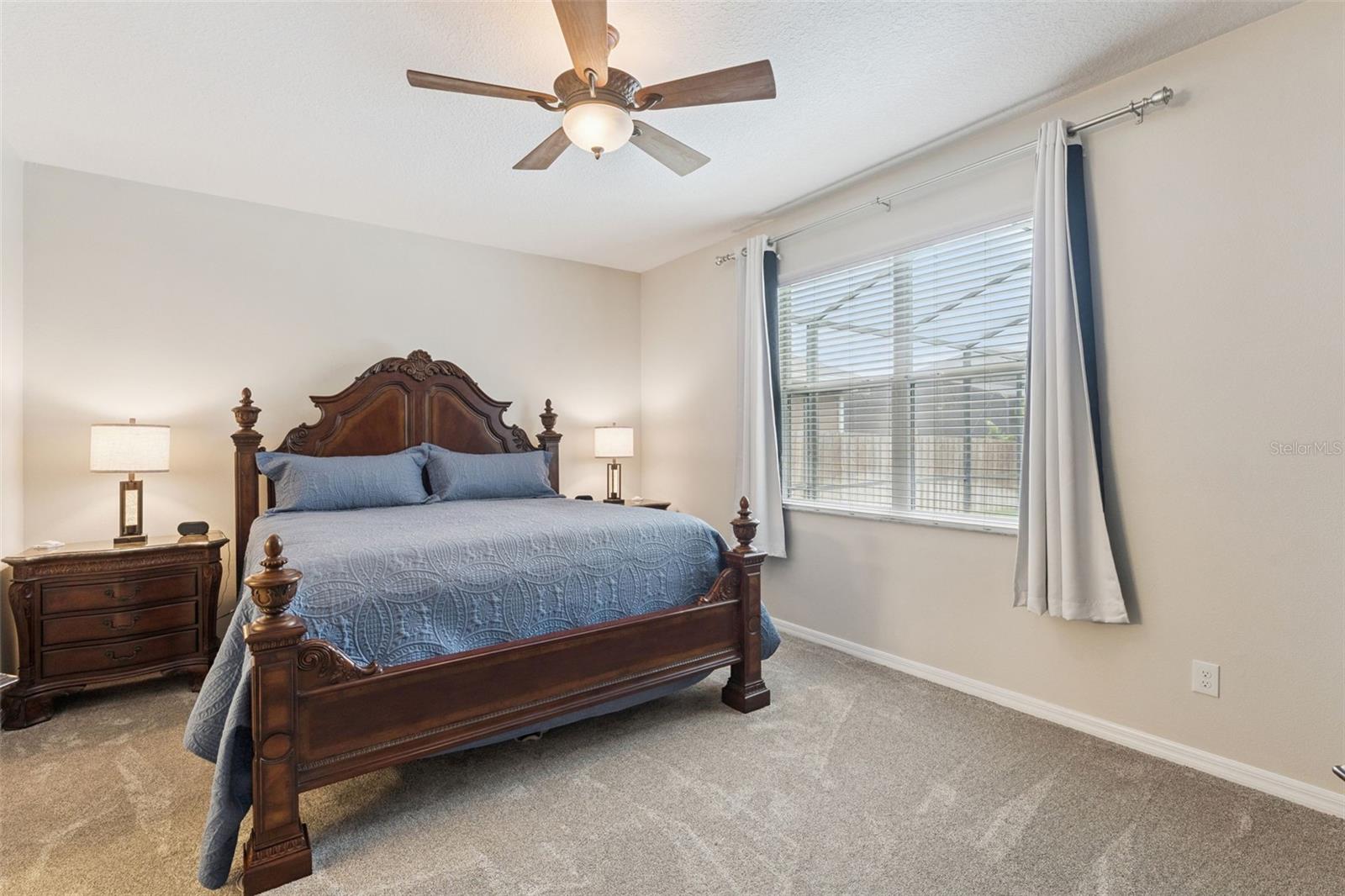 Image 11 of 37 For 1175 Newberg Court