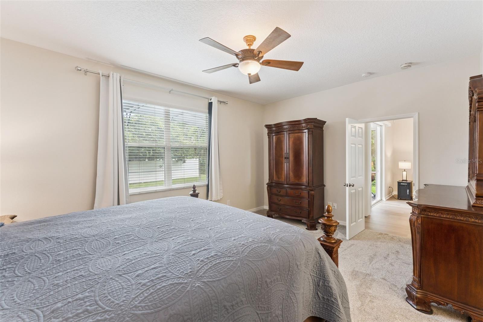 Image 13 of 37 For 1175 Newberg Court