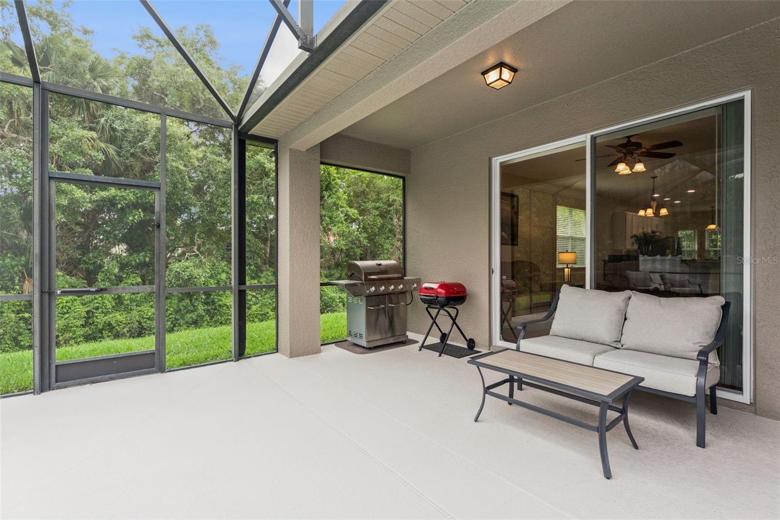 Image 21 of 37 For 1175 Newberg Court