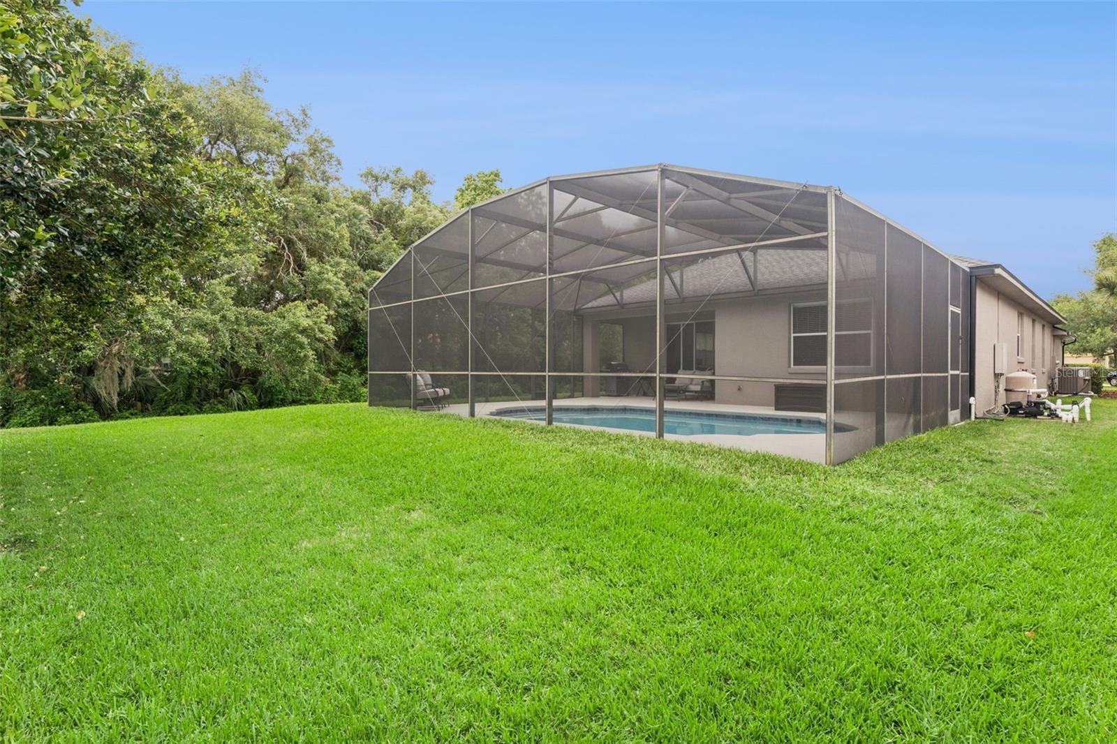 Image 27 of 37 For 1175 Newberg Court