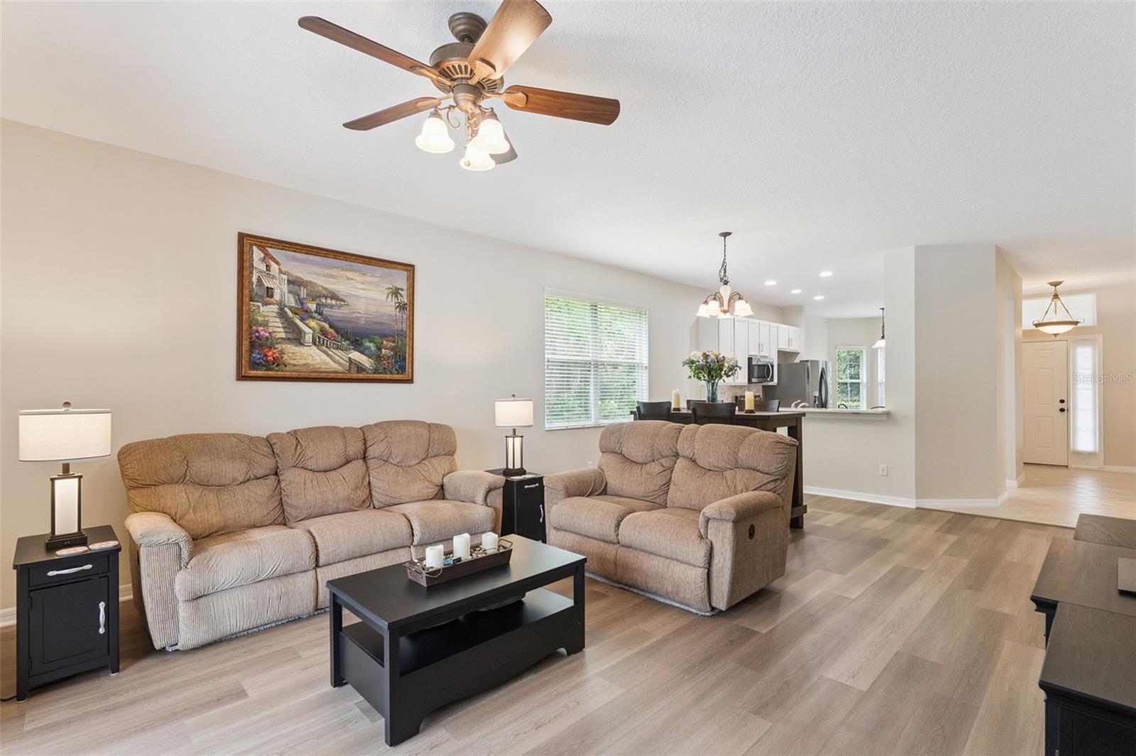 Image 9 of 37 For 1175 Newberg Court