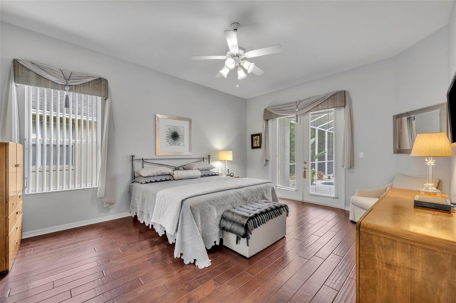 Image 23 of 45 For 652 Field Club Circle