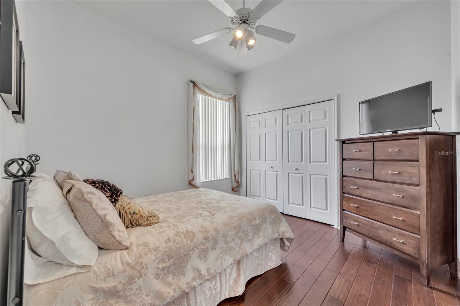 Image 28 of 45 For 652 Field Club Circle