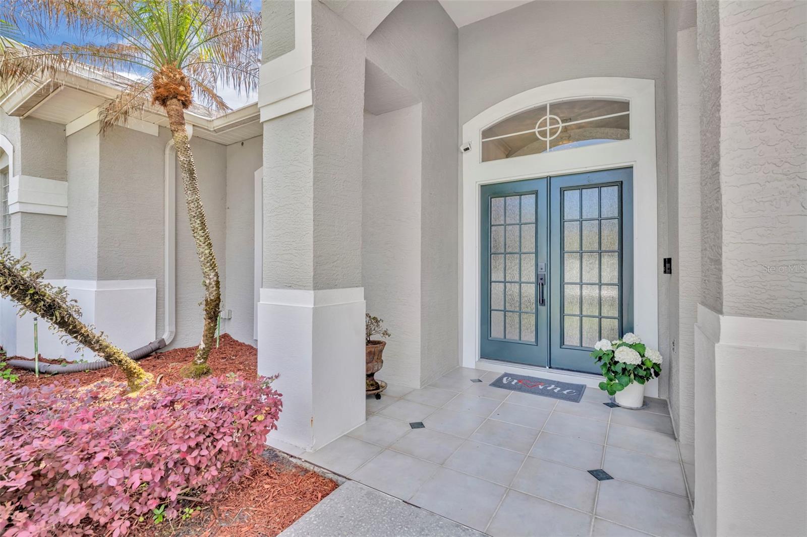 Image 3 of 45 For 652 Field Club Circle