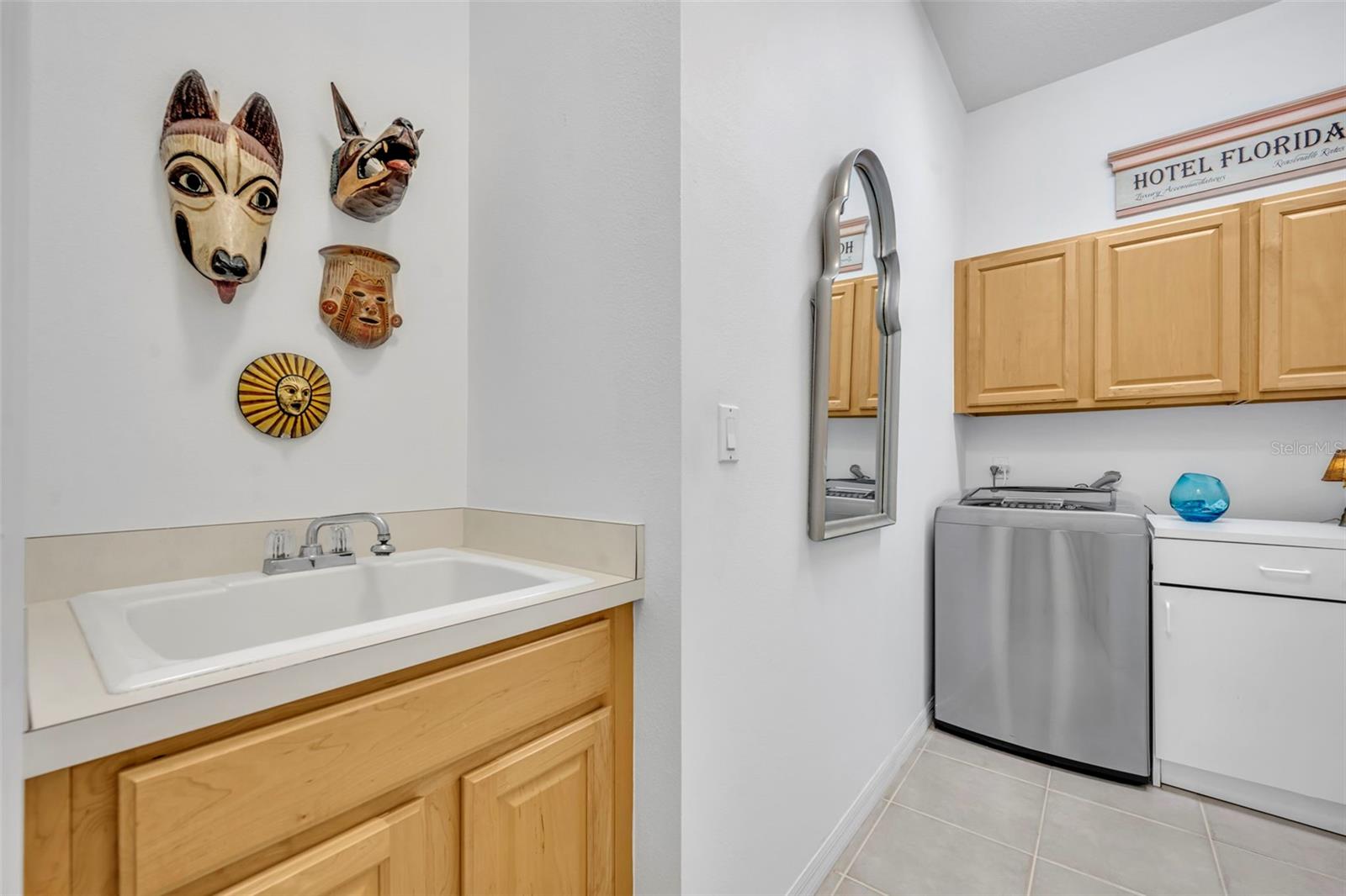 Image 34 of 45 For 652 Field Club Circle