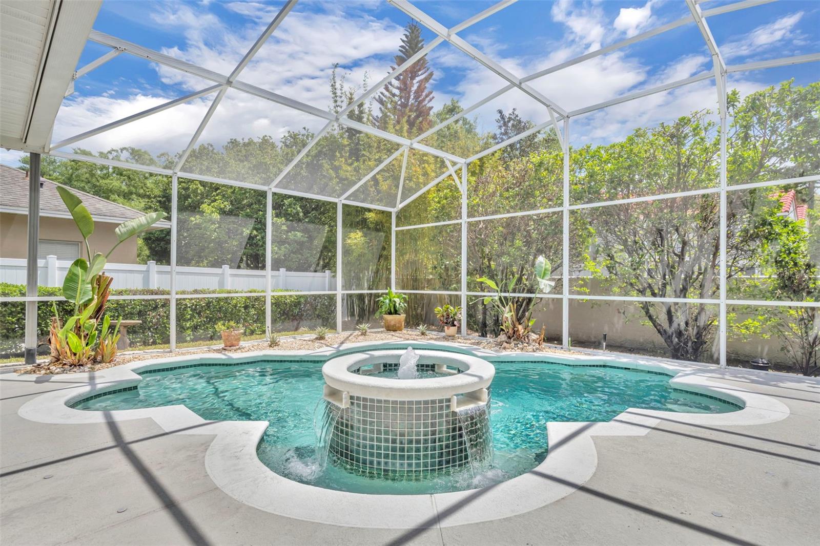 Image 37 of 45 For 652 Field Club Circle