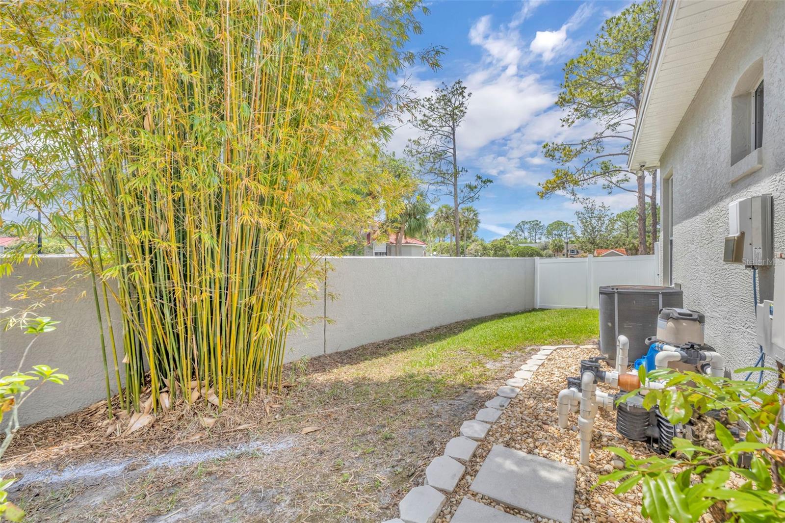 Image 42 of 45 For 652 Field Club Circle