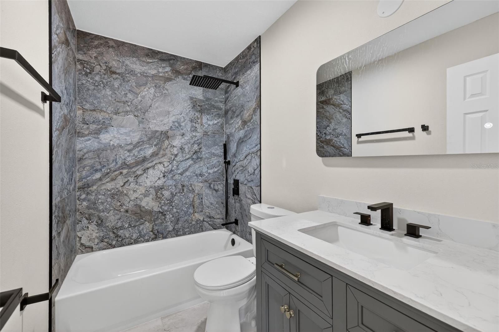 Image 18 of 20 For 11781 128th Avenue