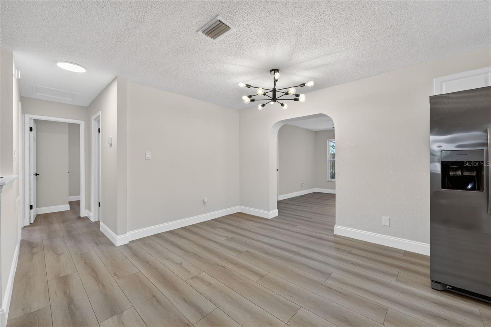 Image 9 of 20 For 11781 128th Avenue