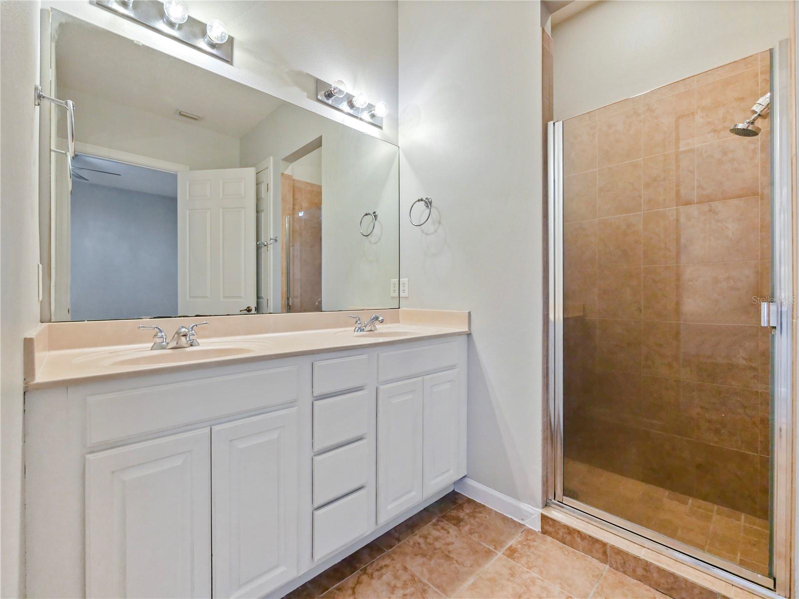 Image 18 of 42 For 13679 Eridanus Drive