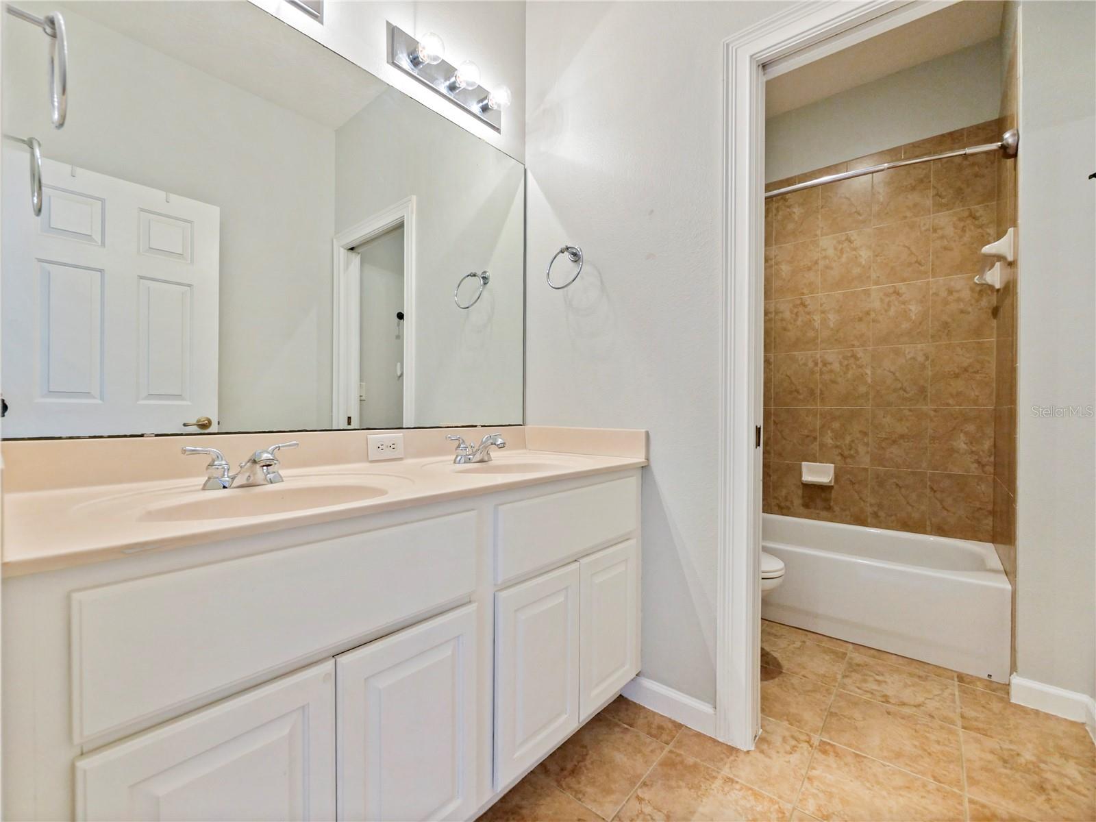 Image 26 of 42 For 13679 Eridanus Drive